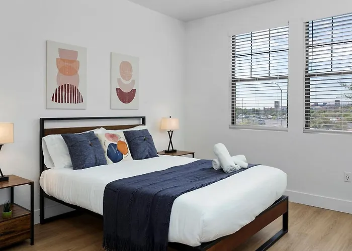 Apartment Cozysuites At *