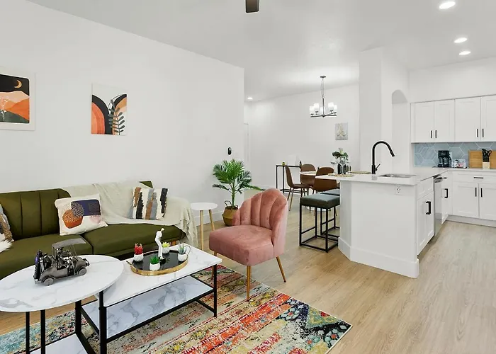 Apartment Cozysuites At Glendale