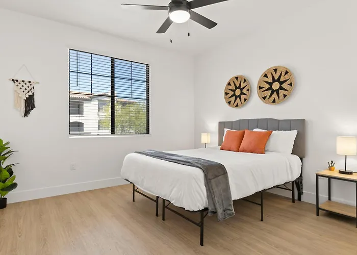Cozysuites At *